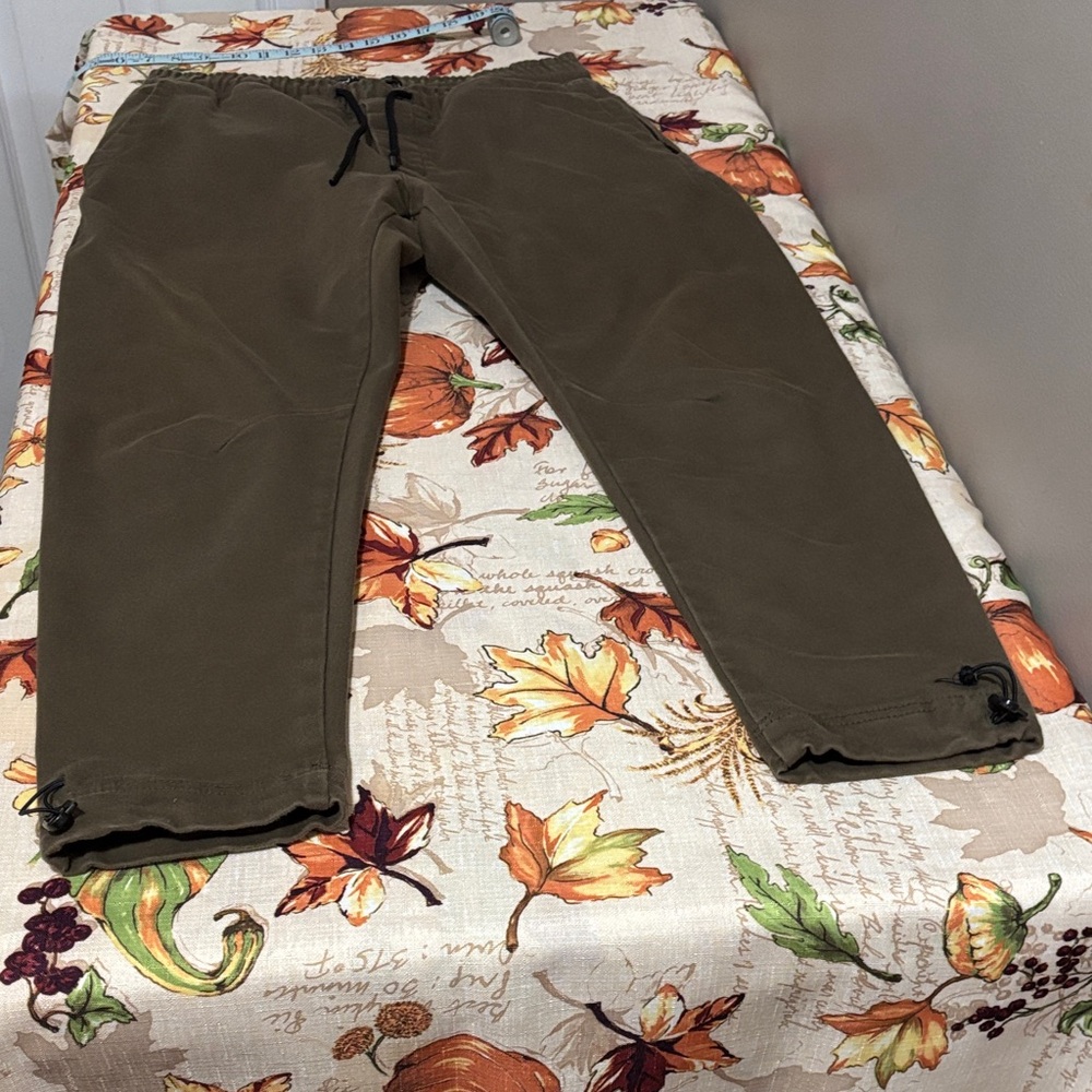 Zara‎ Khaki Joggers with Drawstring